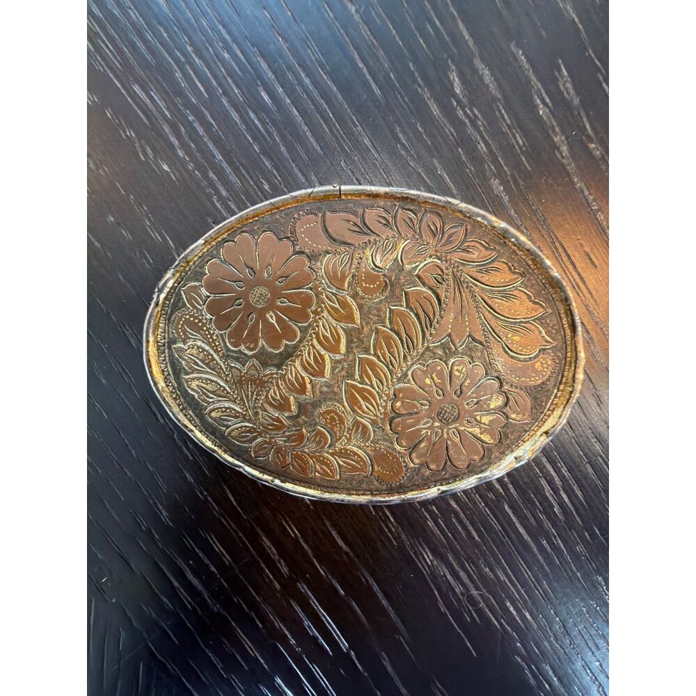 Vintage Western Floral Scroll Belt Buckle - Ornate Oval Copper/Silver Tone - Cow
